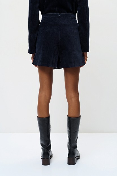 Velvet-look shorts with decorative buttons