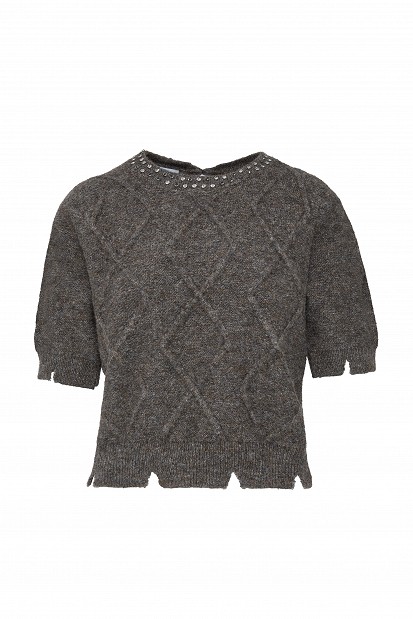 Short-sleeved knitted sweater with embellished stones