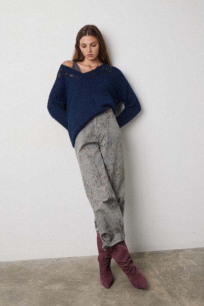 V-neck sweater with embellished stones