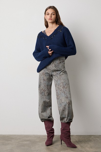 V-neck sweater with embellished stones