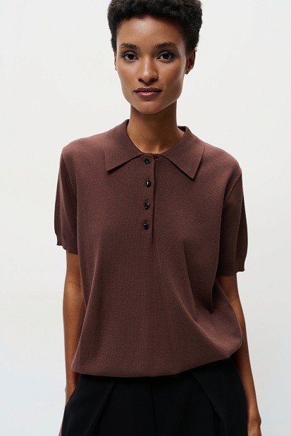 Sweater with jewel buttons
