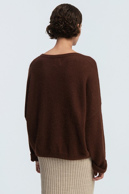 Sweater with cuffed sleeves