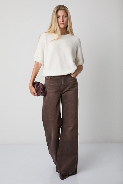 Short-sleeved sweater