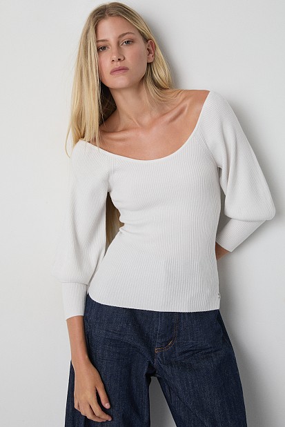 Ribbed balloon sweater