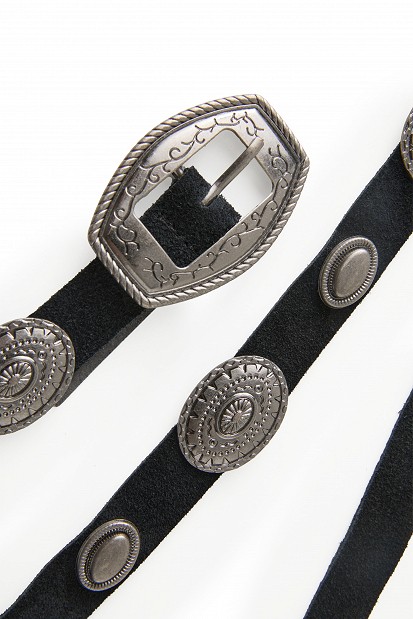 Suede leather belt with decorative details