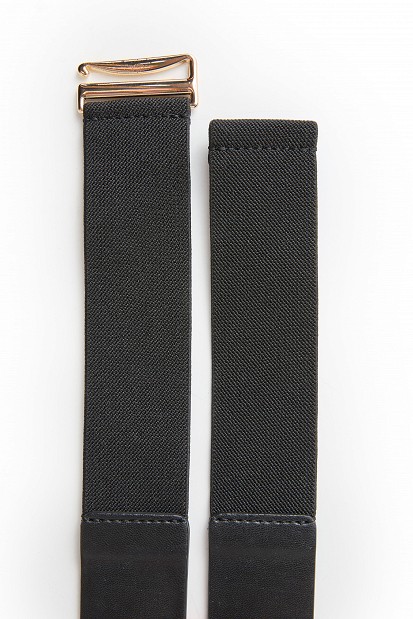 Elasticated belt with chains