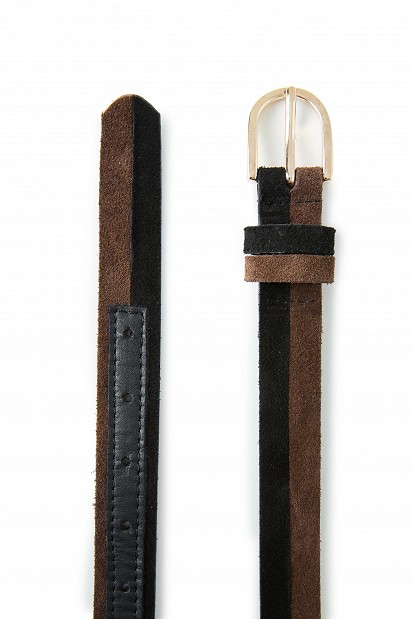 Two-tone suede belt with a metal buckle