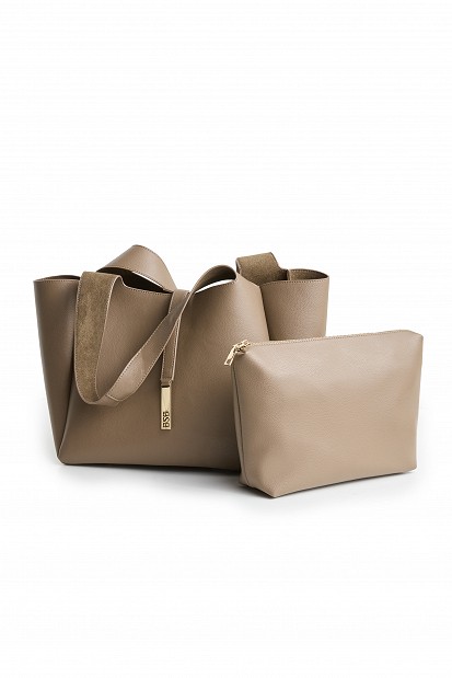 Shopper bag with a gold-tone buckle