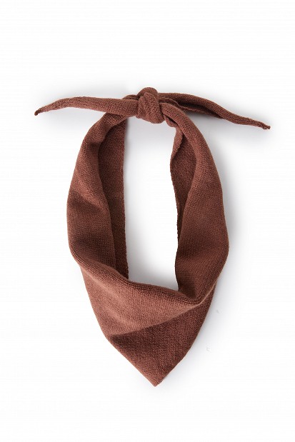 Triangle scarf