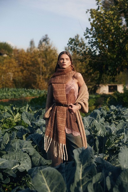 Striped scarf with lurex details