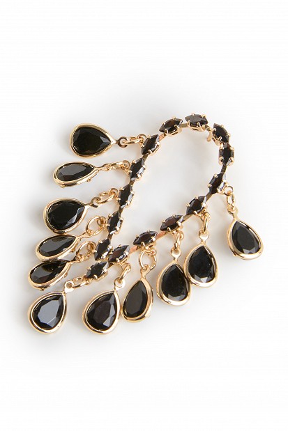 Drop-shaped earrings