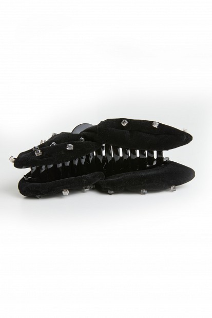Velvet hair claw with beads