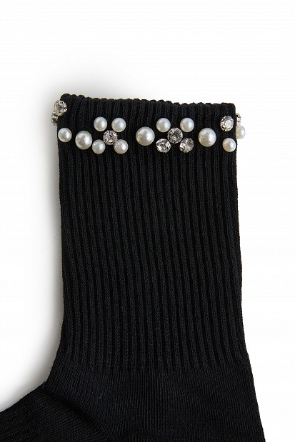 Ankle socks with pearl and rhinestone details