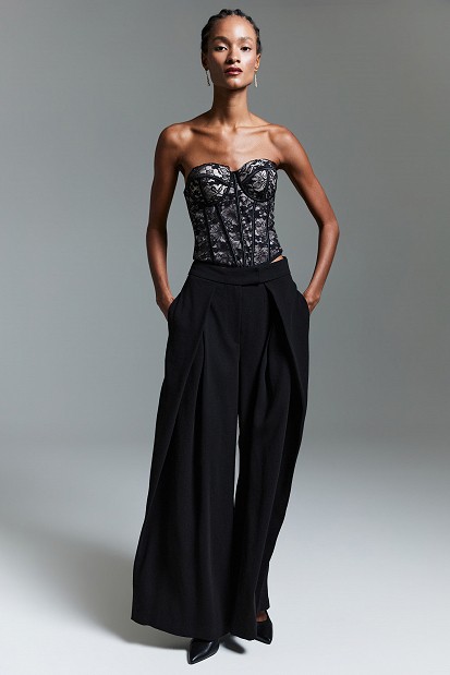 Lace bustier with rhinestones - Gold label