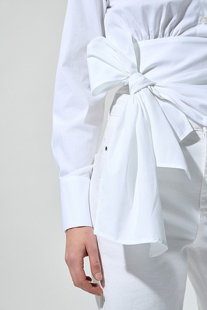Shirt look blouse with bow