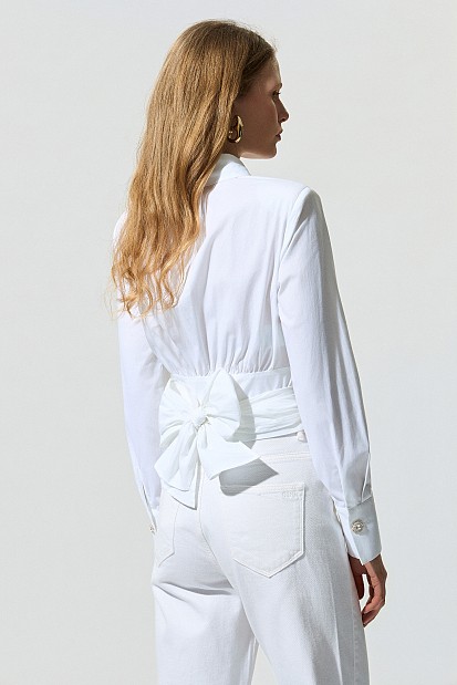 Shirt look blouse with bow