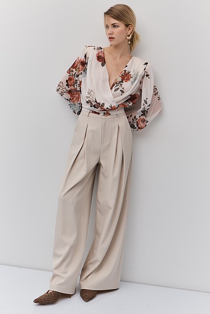 Wrap floral crop top