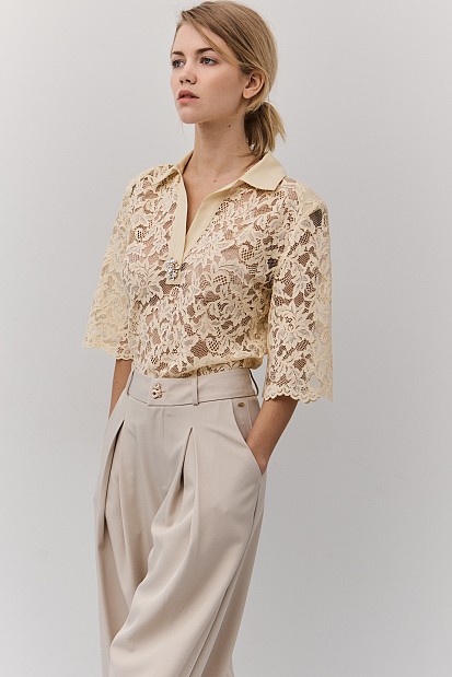 Blusa encaje cuello