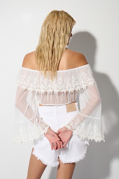 Off-shoulder lace blouse