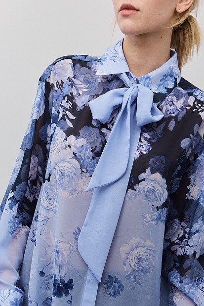 Blusa floral lazo