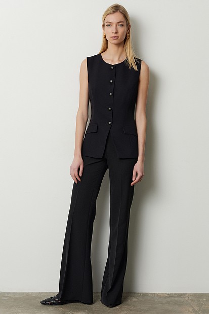 Longline vest diagonal