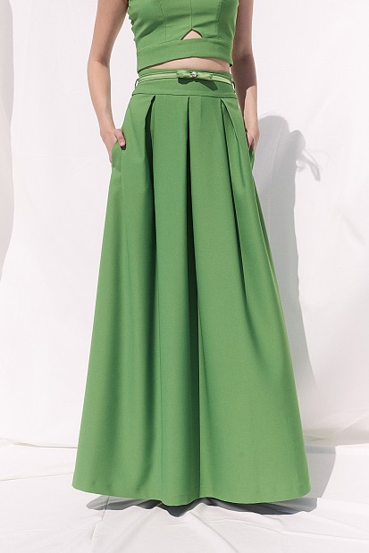 Maxi flared skirt with satin finish - Gold label