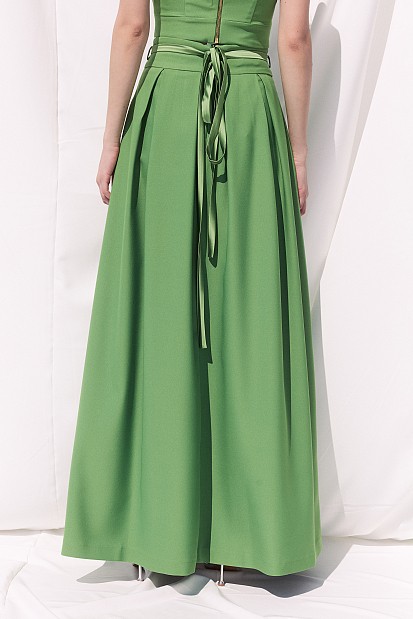 Maxi flared skirt with satin finish - Gold label