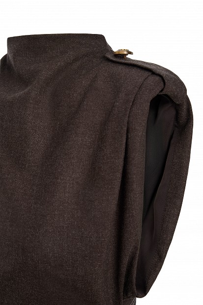 Sleeveless top with ruching