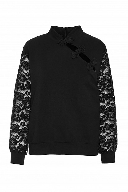 Japanese-style sweatshirt with lace