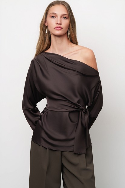 Off-shoulder satin-look blouse