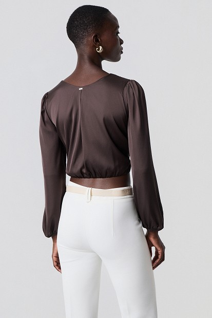 Satin-look top with a front knot