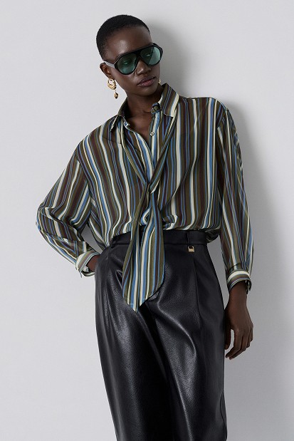 Striped oversized shirt with scarf
