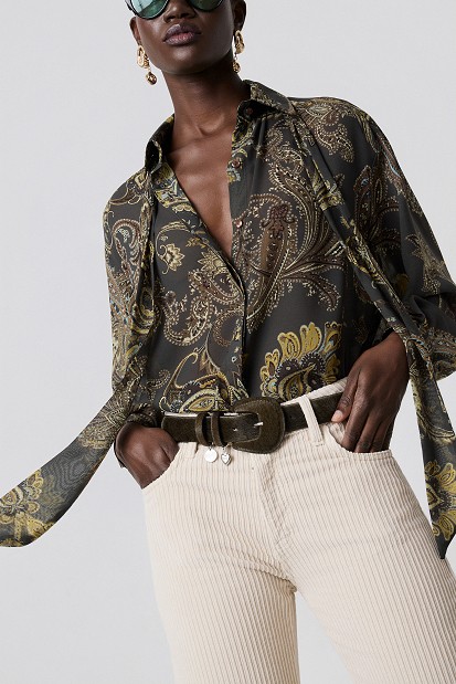 Printed oversized shirt with scarf
