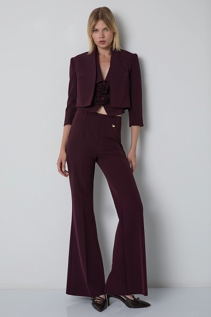 Cropped bolero with 3/4 sleeves