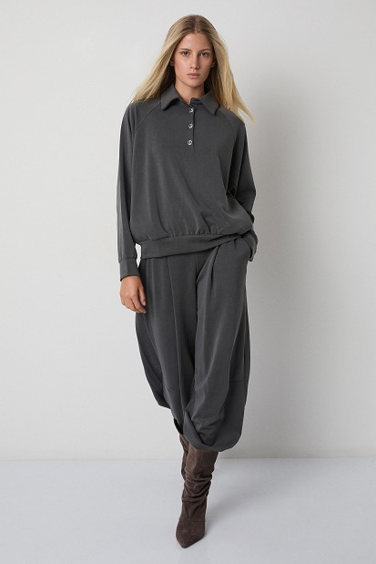 Oversized μπλούζα με γιακά
