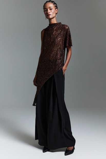Asymmetric top with lace and sequin details - Gold label