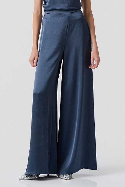 Pantaloni cu aspect satinat și textură șifonată - Gold label