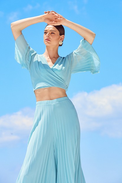 Crop top with pleated sleeves - Gold label