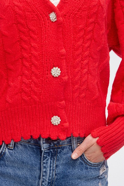 Knit cardingan vwith bejeweled buttons