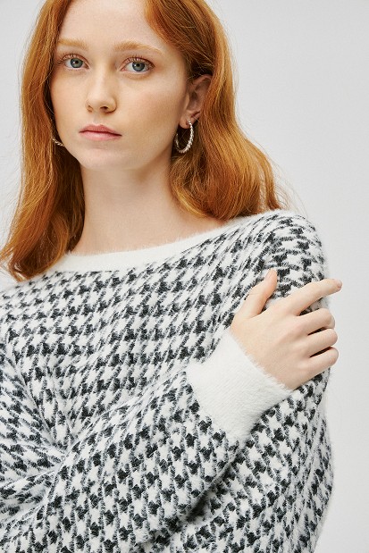 Pulover tricotat cu țesătură pied-de-poule