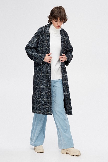 Checkered coat with herringbone knit