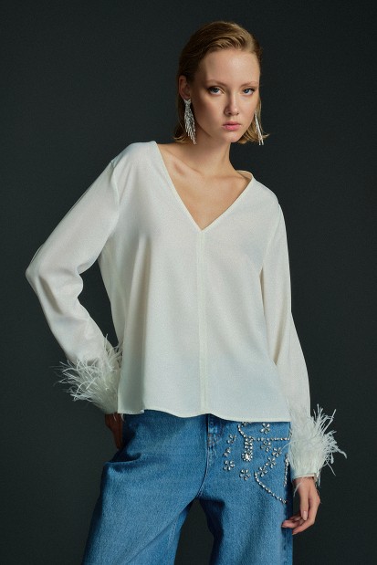 Satin blouse with feathers - Gold Label