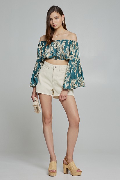 Crop top with flared sleeves