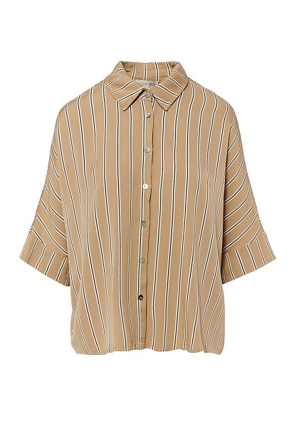 Striped shortsleeve shirt