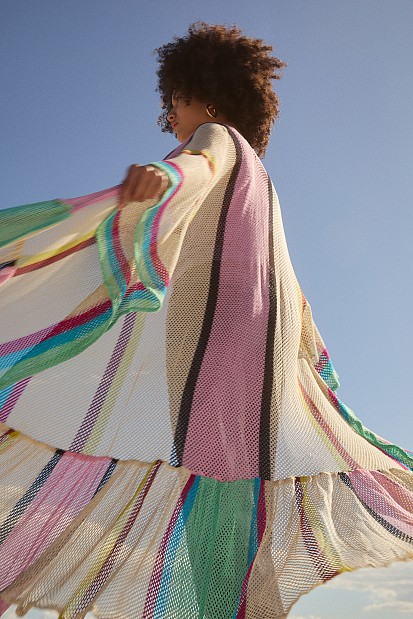 Colorful kaftan in loose knit