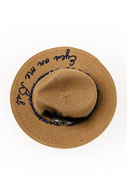 Pălărie din paie cu design