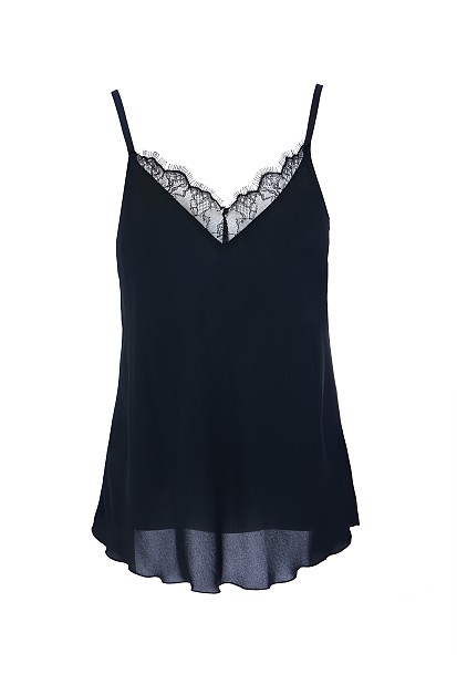 Sleeveless top with lace