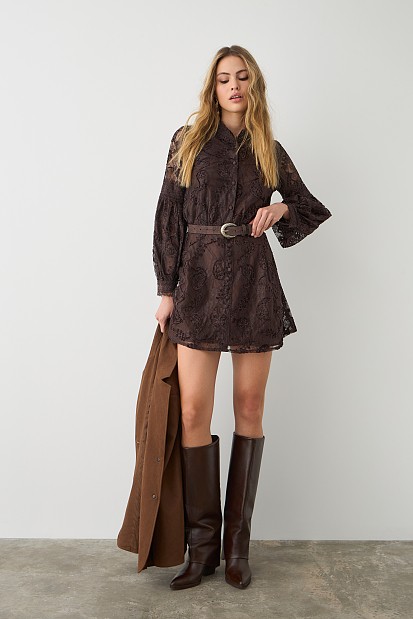 Mini embroidered dress with long sleeves