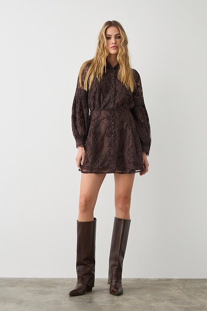 Mini embroidered dress with long sleeves