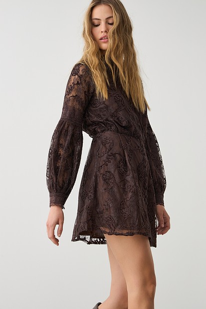 Mini embroidered dress with long sleeves